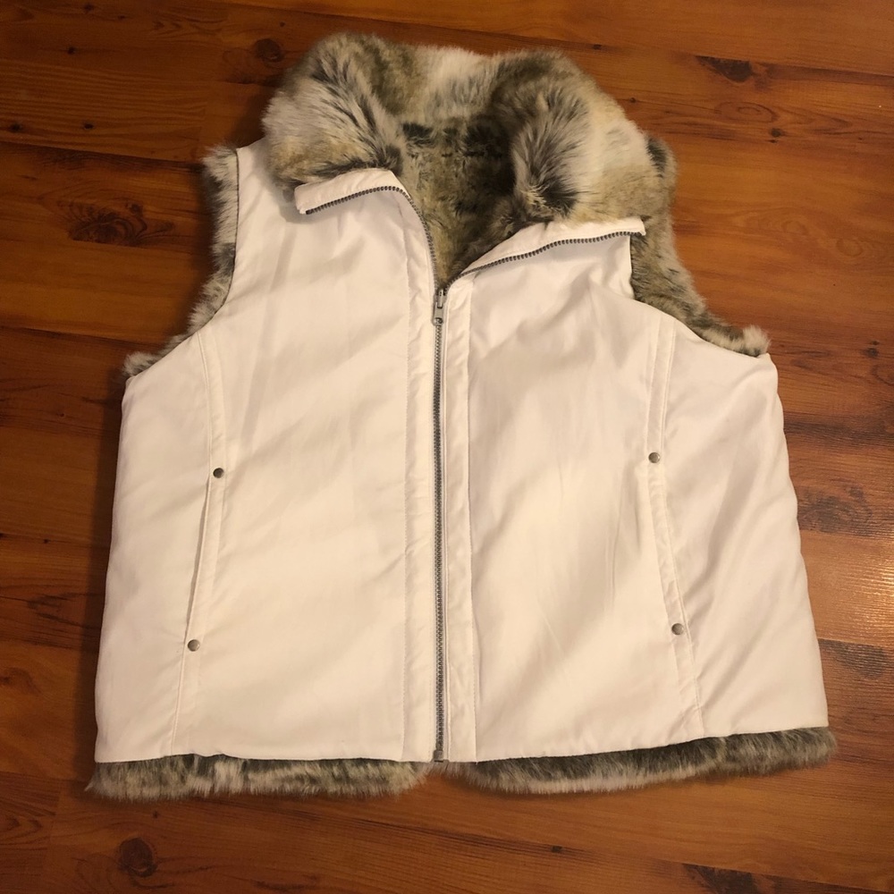 Reversible Vest - image 7